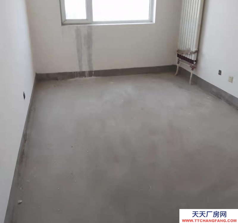 张家口 桥东 (出租) 交通便利，周边配套齐全，小区服务好。