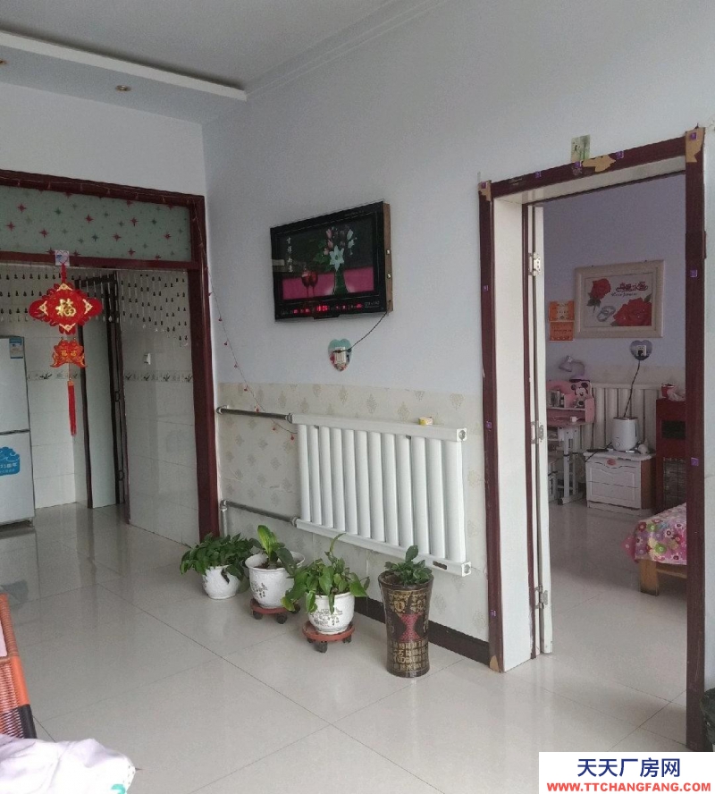 张家口 桥东食醋厂房 (出售) 低价出售一亩院6间房8米入深，南边彩钢房，上下水，