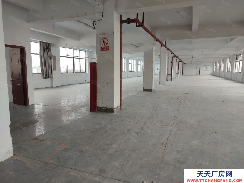 金华市婺城(出租) 罗店标准厂房700平起租，交通方便门口开阔，有货梯，生产仓储