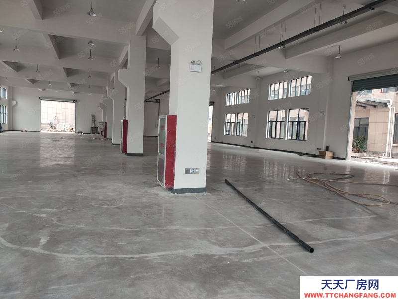 金华市婺城(出租) 秋滨砖混单层厂房2900平带办公室，清爽大气，门口宽敞