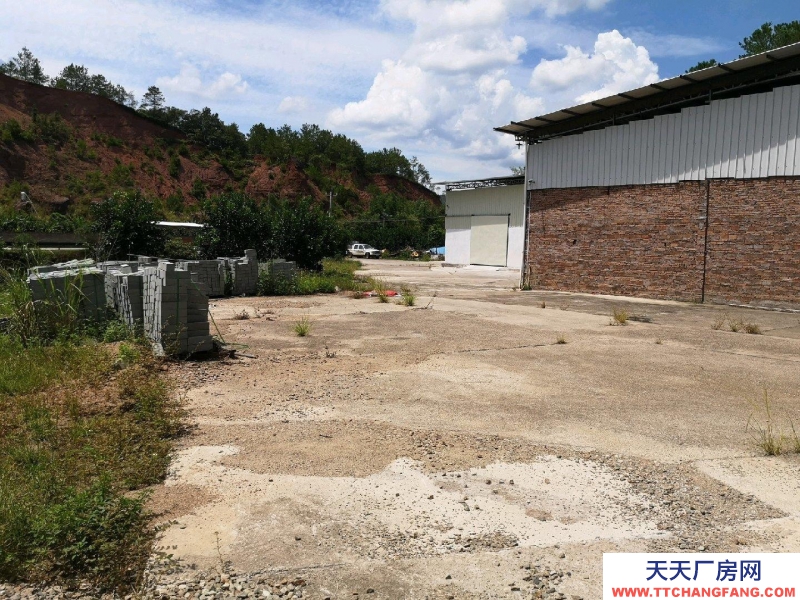 (出租) 梅州梅县室内1000平，室外2000平，层高6米可设备机电仓库