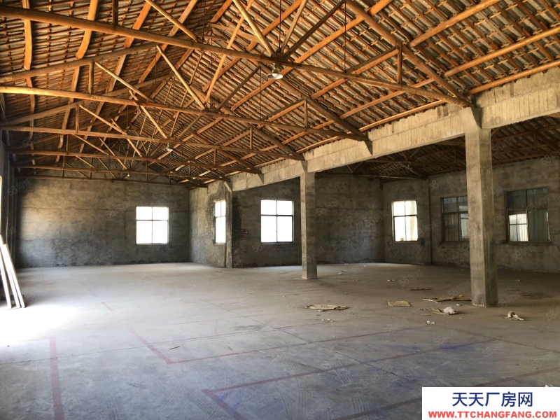 金华市婺城(出租) 白龙桥独门独院1400平人字型仓库出租 无税收要求