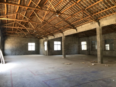 金华市婺城(出租) 白龙桥独门独院1400平人字型仓库出租 无税收要求图1