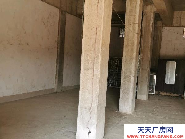 娄底市新化物资仓库 狮子山公园农丰码头隆丰烟酒行旁边，可做仓库