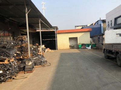 金华市婺城(出租) 南二环1400平和700平钢 9米楼高厂房出租 。无税要求图1