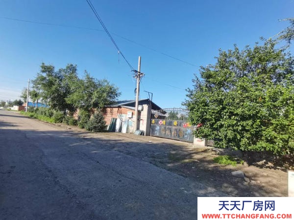 呼兰呼兰城区腰堡镇蒙古村小三亚附近罐头厂房