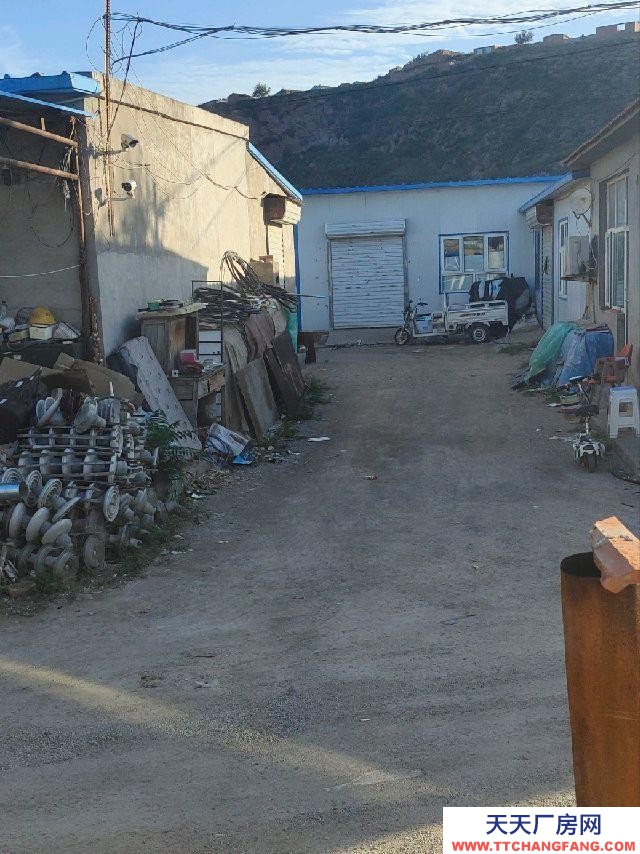 张家口 桥西  包装饮用水厂房(出租) 位于赐儿山往西马家梁村交通便利