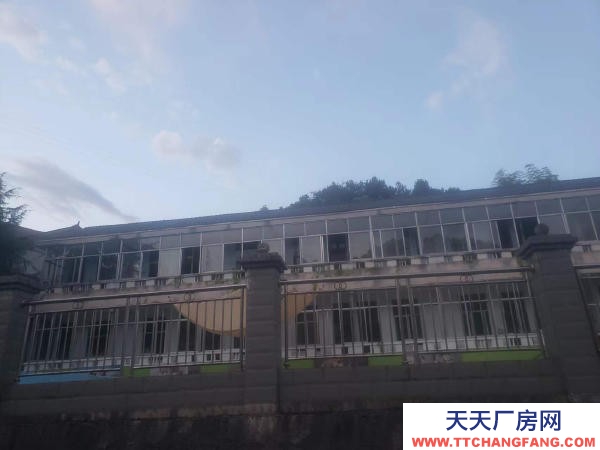 湘西市吉首机加工厂房 吉首峒河街道林木山仓库厂房1200平方出租