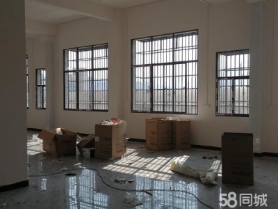 湘西市龙山肉制品厂房  有停车场，可做厂房，培训班，网吧，仓库等图3