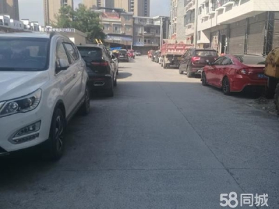 湘西市龙山资仓库 停车方便，前后门面，后面带平坝可用图2
