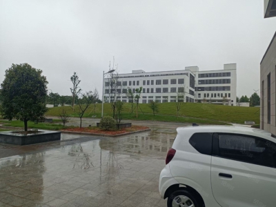 金华市金东(出售) 现房3层半户型，超宽主路，进出方便，位置优越，先到先得印刷 注塑 小加工图2
