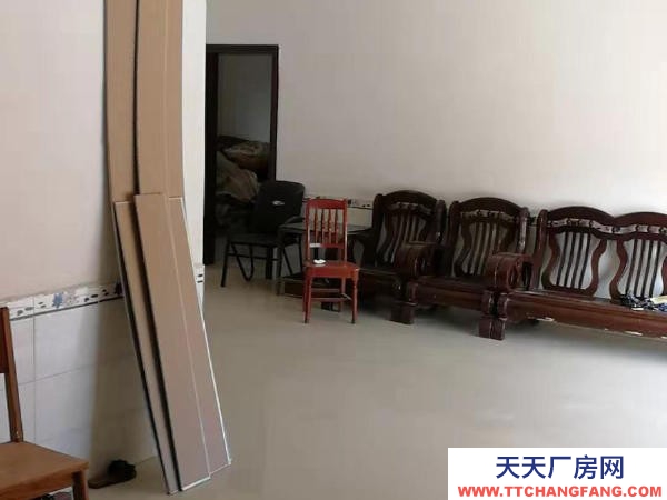张家界市永定机加工厂房  交通便利门面宽敞优价出租