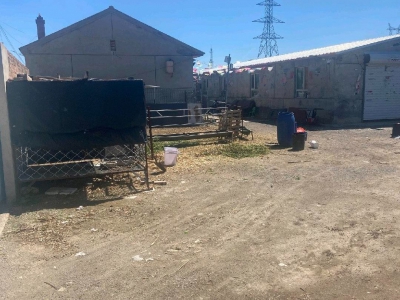 张家口 宣化  (出租) 交通便利，有住人房，有仓库图1