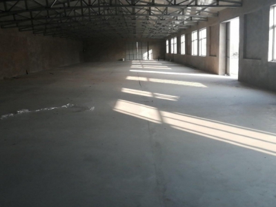 张家口 张北县(方便食品厂房出租) 出进方便，位置优越，三项电，房租同位置低！图3