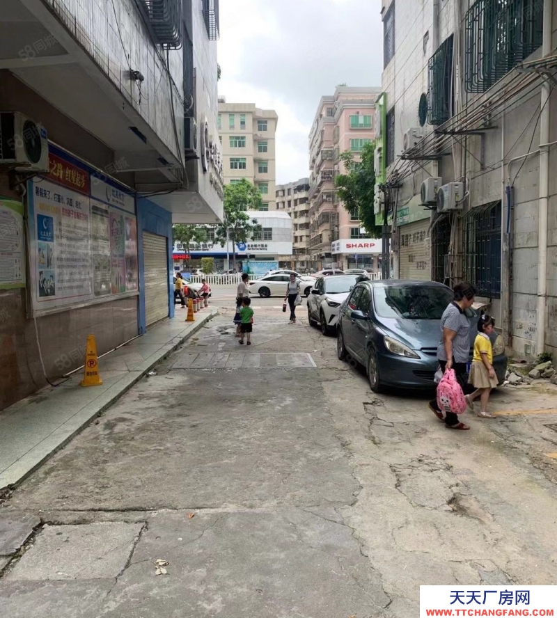 (出租) 汕尾城区1楼，130平左右，房东出组，不用中介费适合底商电商