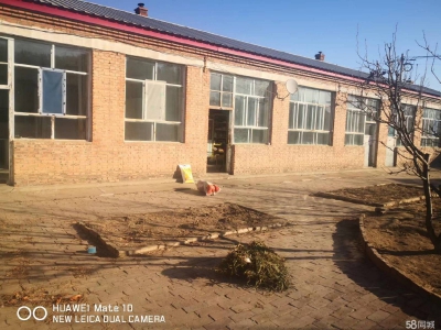 (出售) 和林格尔整体独立院落出售！停车方便！可办工厂、农家院、旅店、养殖等！图1