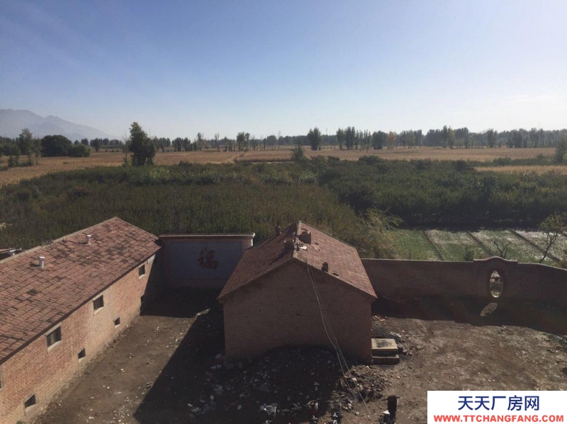 (出售) 土默特左旗养殖场要明天早起国道旁十亩地价格好商量 急出
