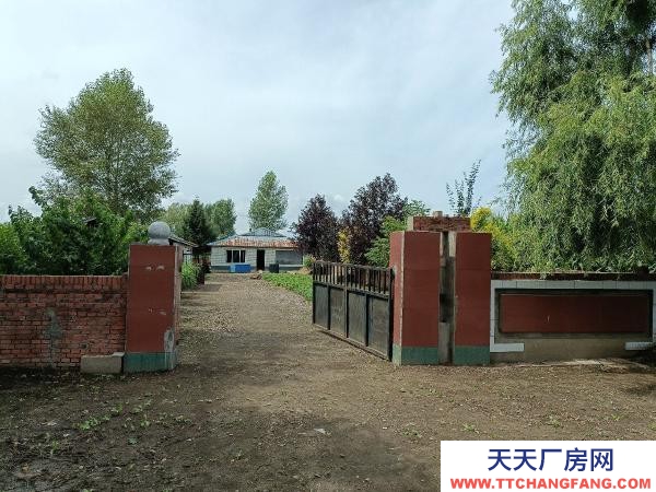 宾县出售农村大院带家具厂房