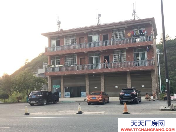 张家界市永定物资仓库 位于张花高速西出口500处，地理位置优越