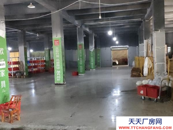 张家界市永定物流仓库 大型物流仓库，门卫安全设施齐全，大型车辆随便转