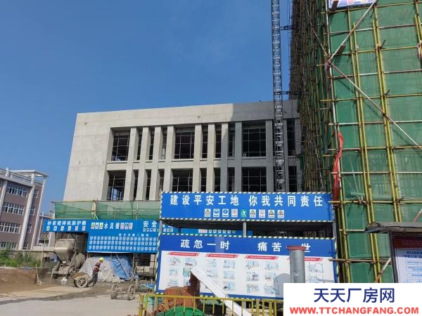 张家界市慈利饮料厂房  长免租三年的工业园标准厂房
