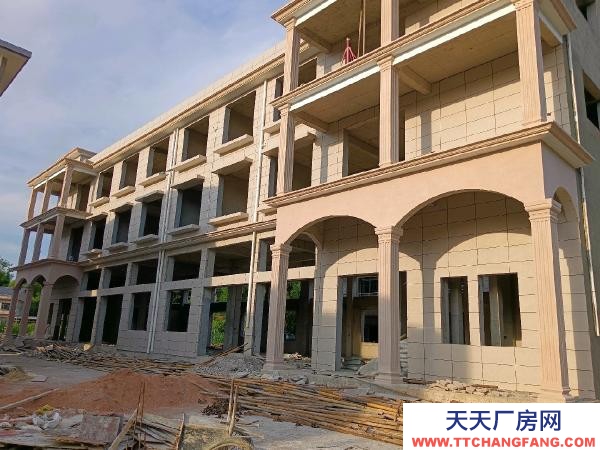 张家界市慈利物资仓库 新建无转让费，紧邻工业园区，水电交通方便，可进大车。