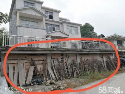 张家界市桑植罐头厂房  乡道上，隔高速路出口近，交通方便。四间连通的，也可分割出租。图1