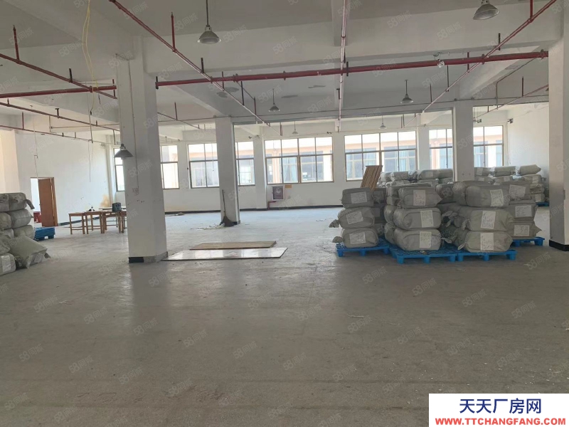 金华市浦江(出租) 1050平月租10块出头，离义乌火车站10公里。