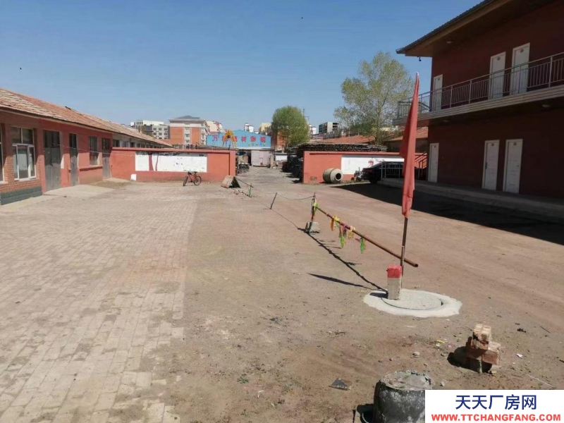 张家口 张北县  (出租) 县城好位置大院优惠出租