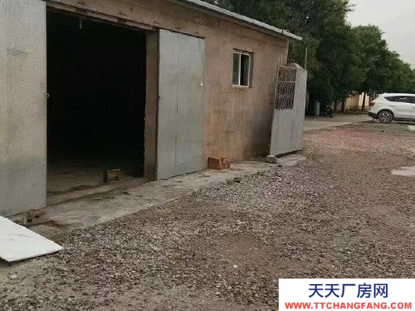 银川市金凤物资仓库 水电齐全交通方便，存放货物安全