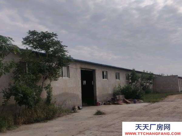 银川市兴庆机加工厂房 掌政镇。厂房出租，水电齐全，带住房，随时可看房