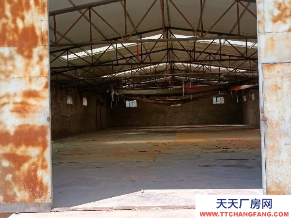 银川市兴庆机加工厂房 现有大库520平米，小库210平米，住房6间，可整租可分租