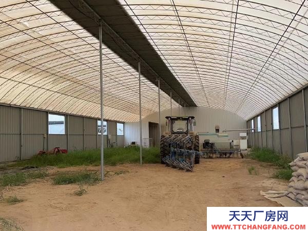 银川市兴庆机加工厂房 水电齐全 交通方便 高度 宽度16m 长度90m