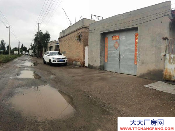 银川市兴庆物资仓库 出租兴庆区兴庆石油城东侧杨家寨400平米库房