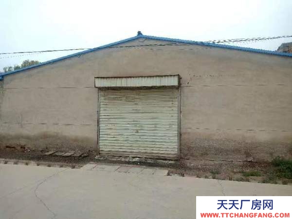 银川市兴庆物资仓库 交通方便，地理位置优越，门口大门就在路边上