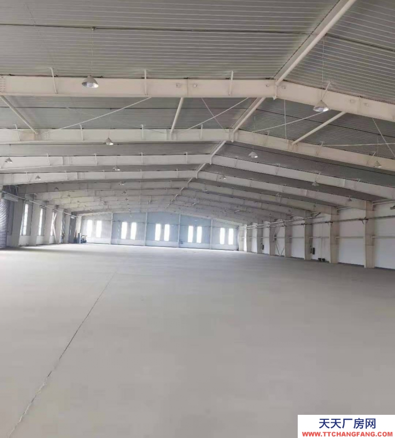 张家口 万全 (出租) 独门独院，高台库，可拆分出租，三层办公楼，带家具，可拆分租