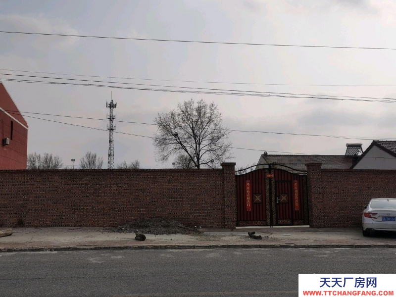 张家口 怀来 (出租) 南水泉中学路南，公路旁，可做仓库，厂房。租金面议。