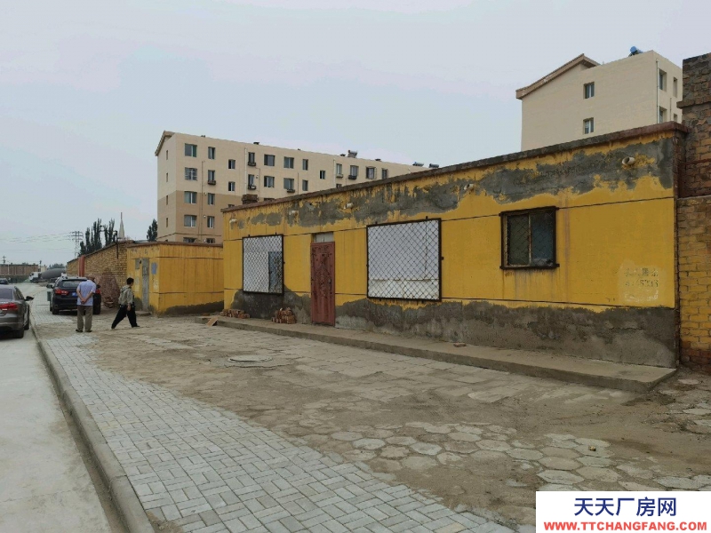 (出租) 东河好厂房出租，紧邻火车站，货场