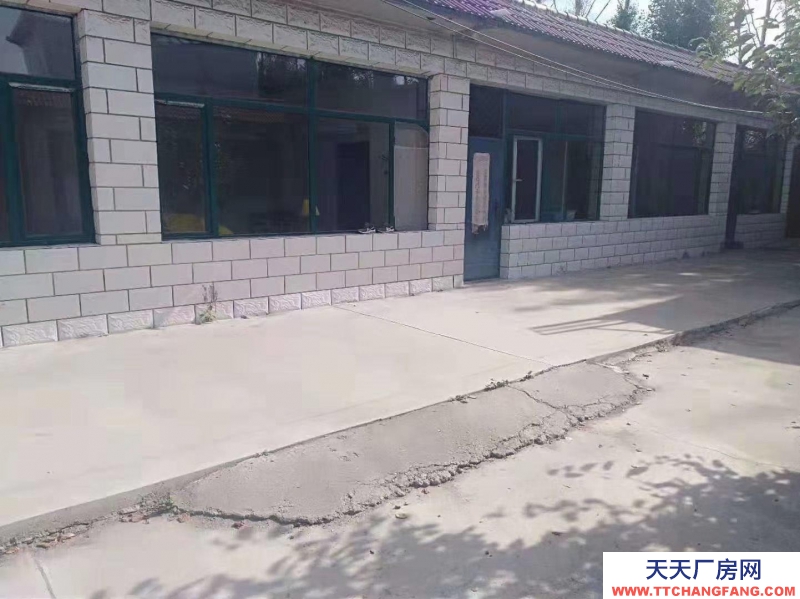 (出租) 包头奶厂个人：三亩半厂房大院出租，奶业公司，位置好