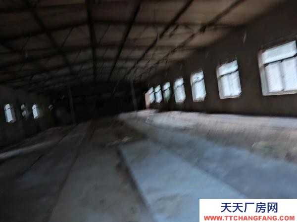 银川市西夏机加工厂房  大厂房，高速路口，房租低，交通便利