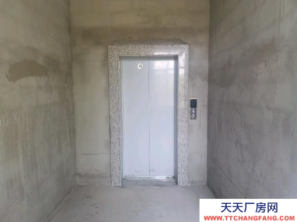银川市西夏速冻食品厂房   独门独户，紧邻主道，水电暖齐全。