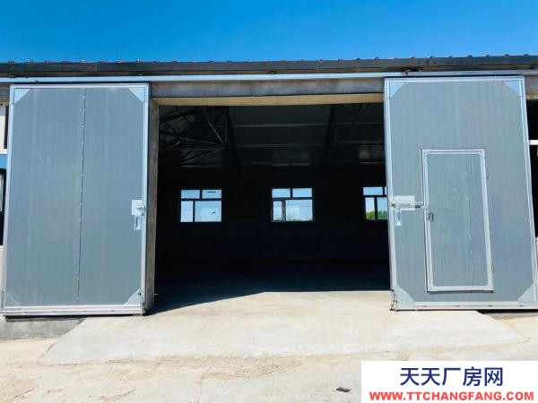 龙沙民航路师范学校东门南200米，八路汽车终点站南300米处