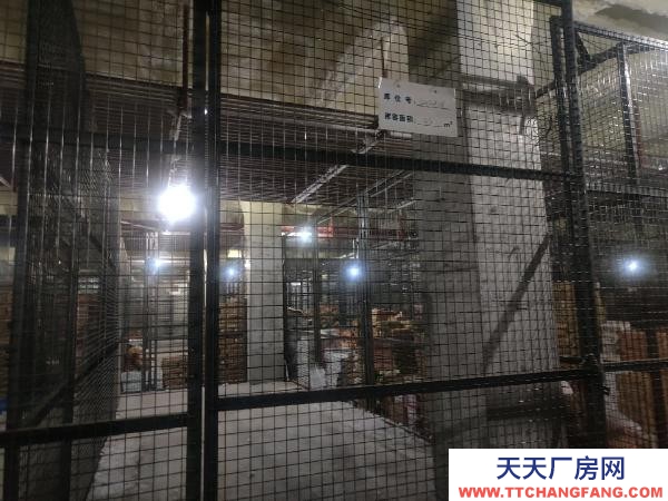 银川市西夏物资仓库 冷库地理位置好，有专业团队进行管理，货物装卸工作有专人负责
