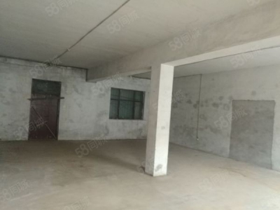 建华二甲屯700平米砖混茶叶厂房出租。图1
