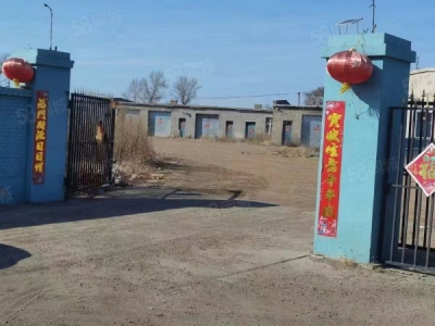 铁峰年租4万  红光二甲屯库房出租700，全院有监控，可进出大车图1