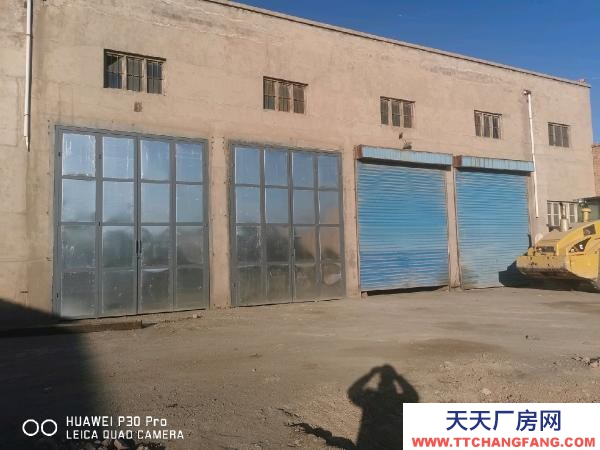 银川市永宁机加工厂房 一号厂房高9米长24米。二号厂房高6米长45米。