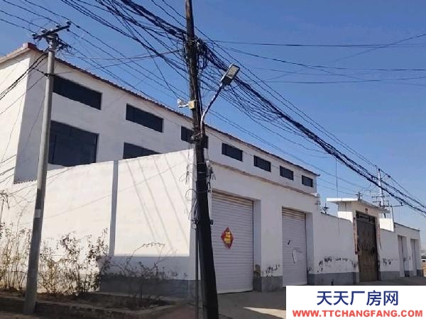 沧州 运河(出租) 共三层，车辆进出方面，紧邻公路