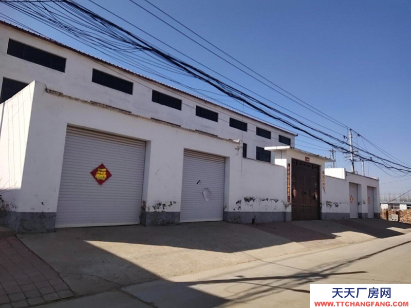 沧州 运河(出租) 共三层，车辆进出方面，紧邻公路
