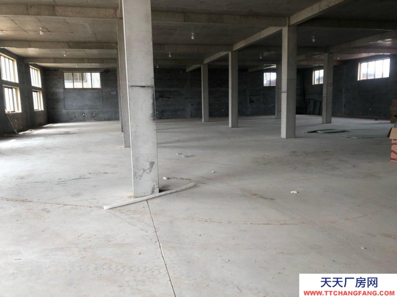 沧州 新华(出租) 旺铺十三化建鞠官屯2500平调味品厂房仓库出租