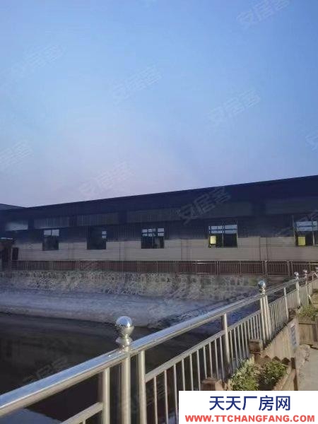 沧州 盐山(出租) 《易帮源》可分租盐山县千童镇2400平炒货食品厂房400平门市